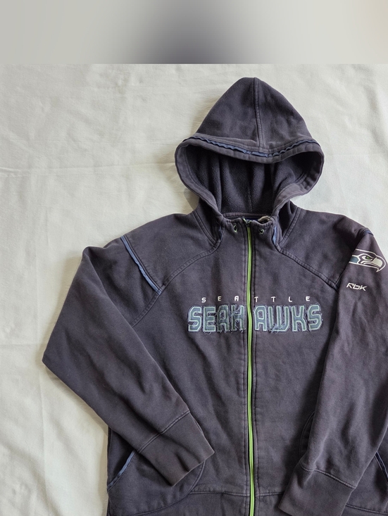 Reebok Tops - Vintage Reebok Navy and Green Seattle Seahawks Zip Hoodie